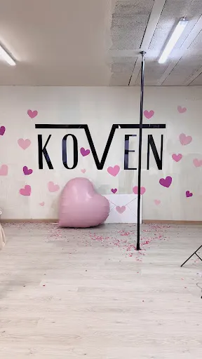 KOVEN. Szkoła pole dance, ruchu ciała i artystycznych sztuk powietrznych.